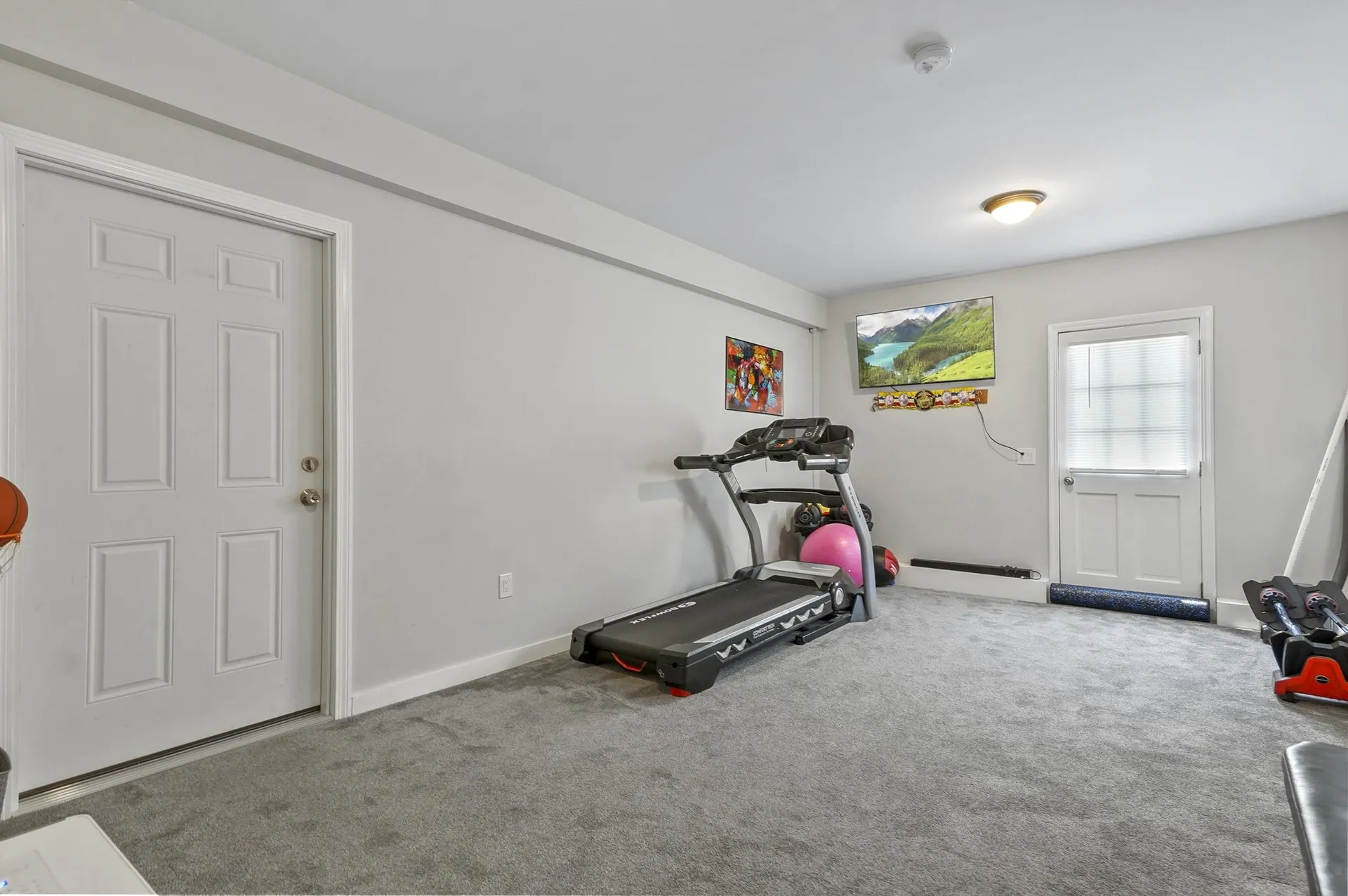 1 Tate Street Hudson NH 03051