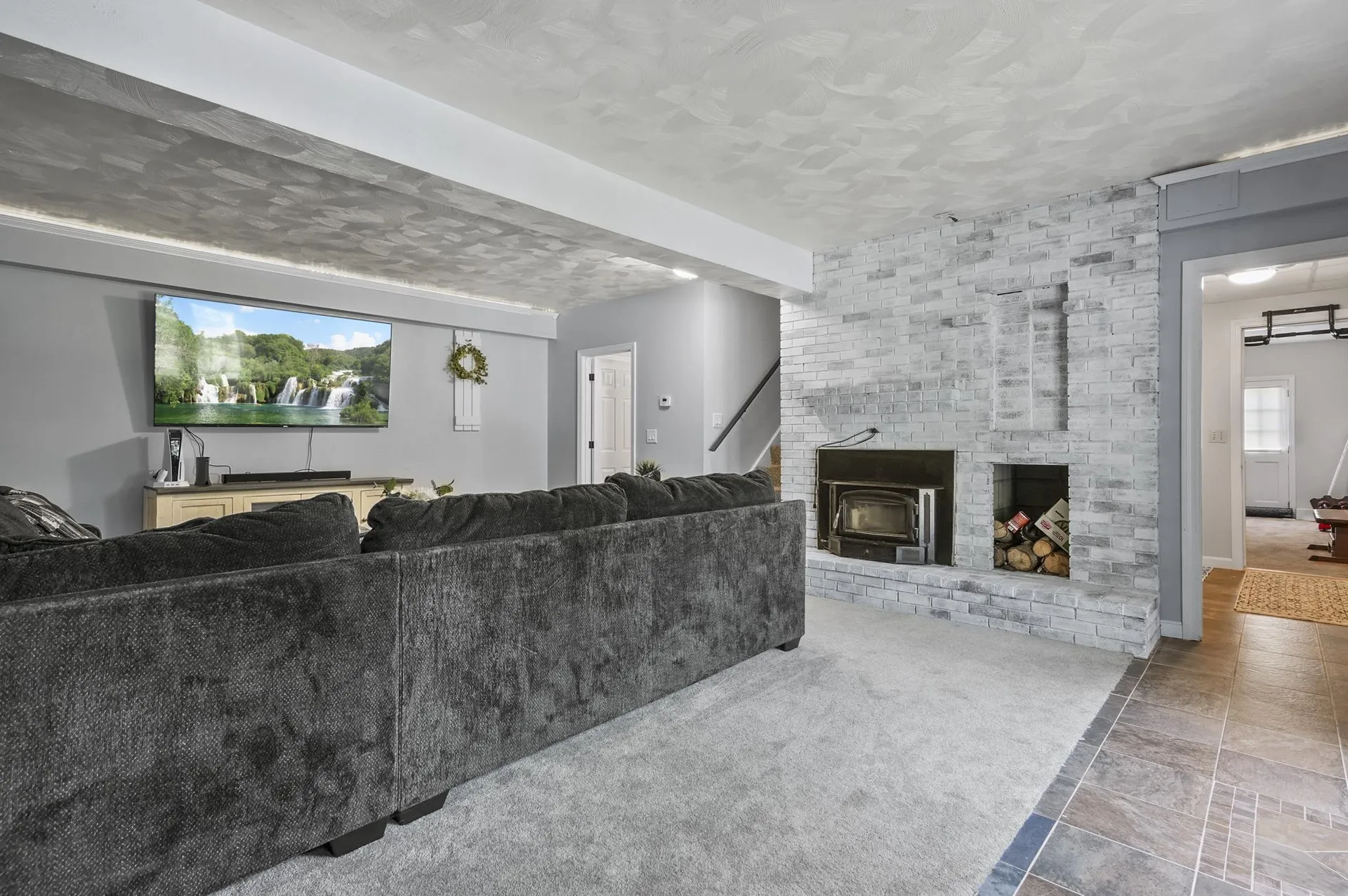 1 Tate Street Hudson NH 03051