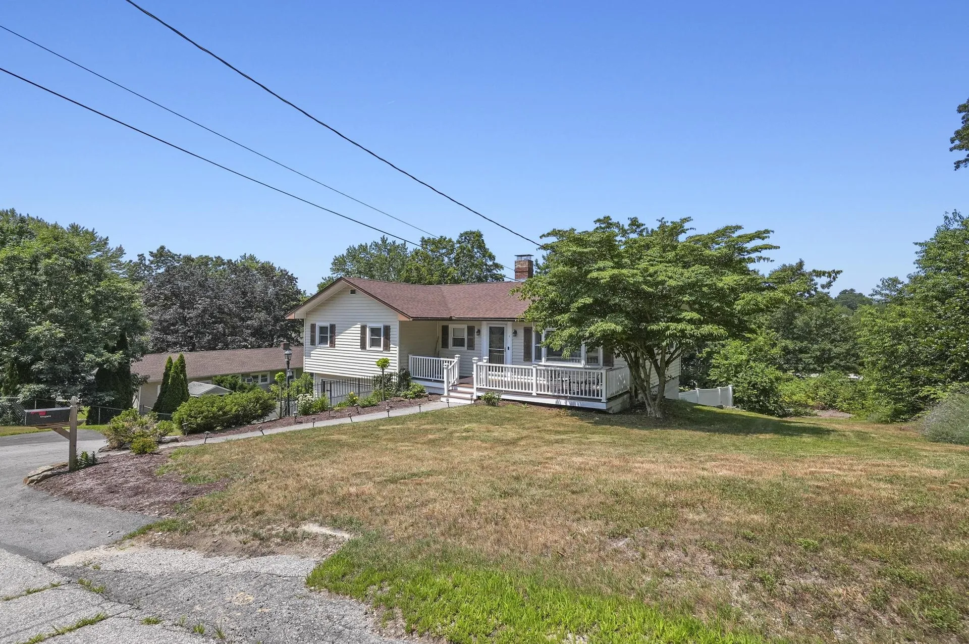 1 Tate Street Hudson NH 03051