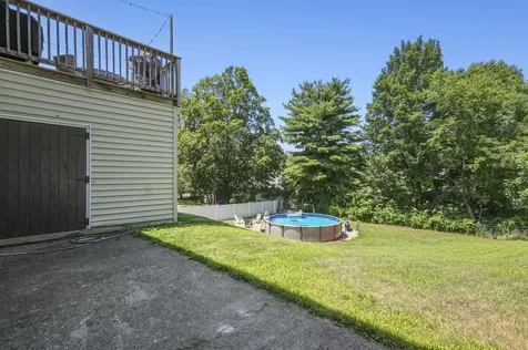 1 Tate Street Hudson NH 03051