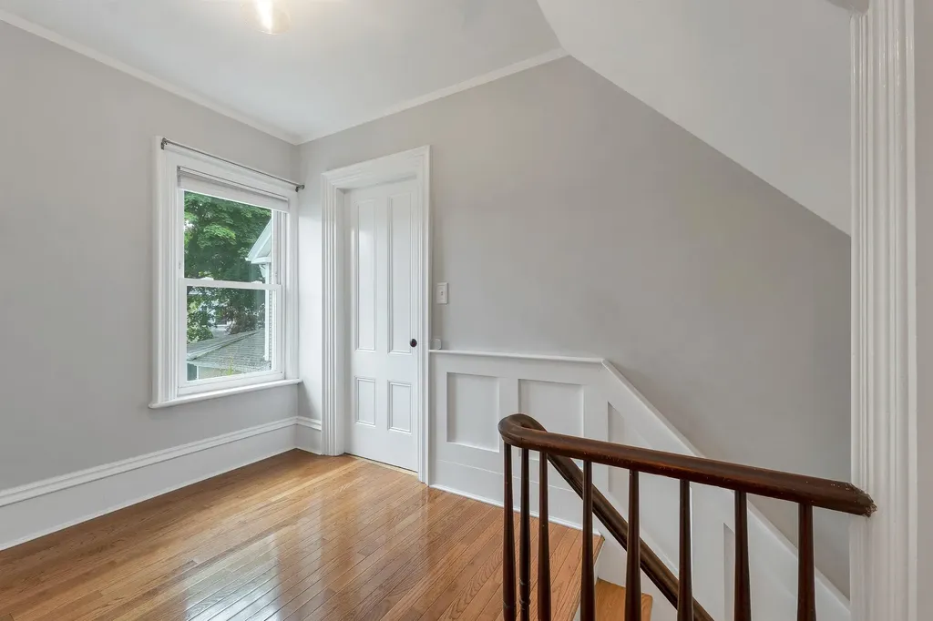 24 Chester Street Amesbury MA 01913