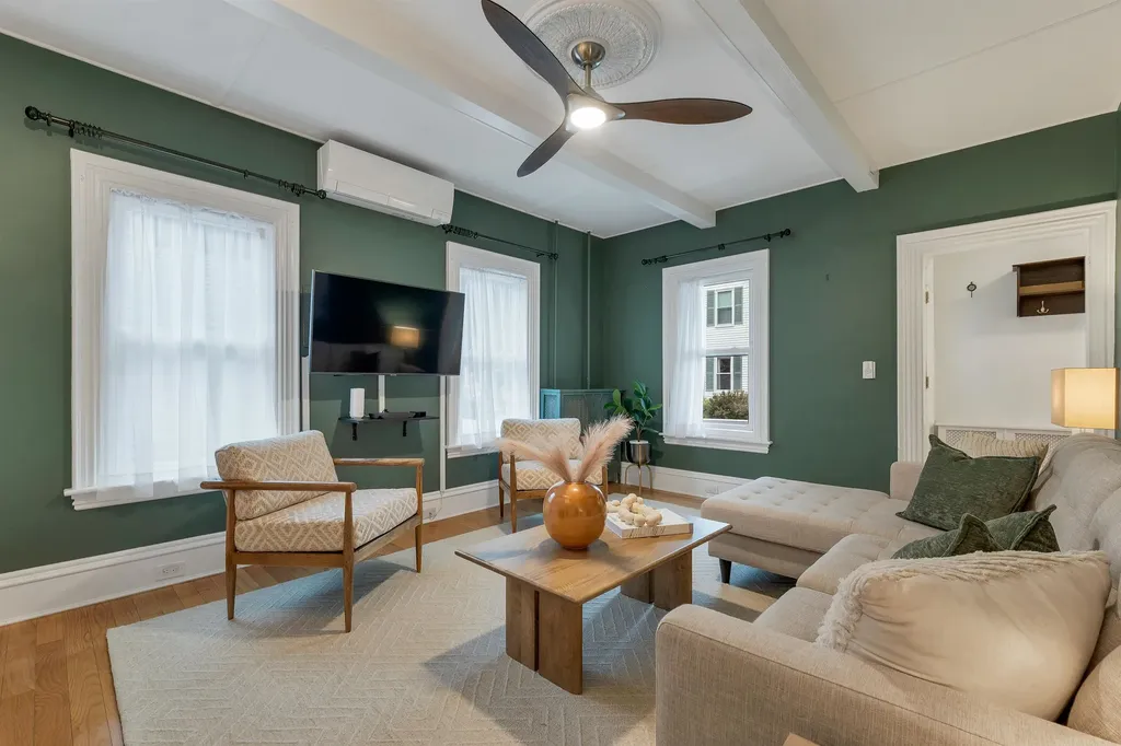 24 Chester Street Amesbury MA 01913