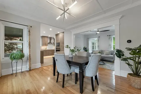 24 Chester Street Amesbury MA 01913