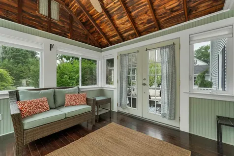 24 Chester Street Amesbury MA 01913