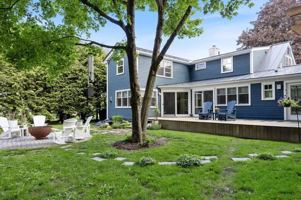 3 Lewin Road Hanover NH 03755