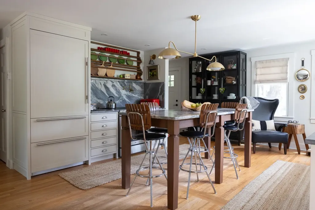 3 Lewin Road Hanover NH 03755