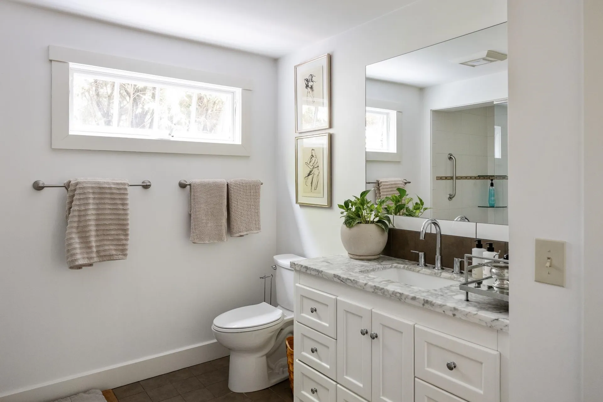 3 Lewin Road Hanover NH 03755