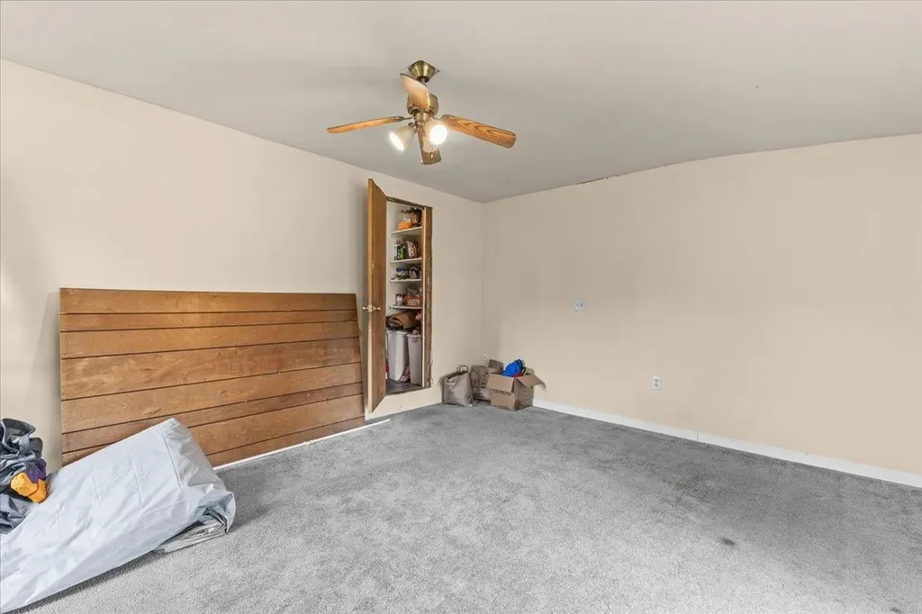 24 Pearl Ave Extension St. Albans Town VT 05478