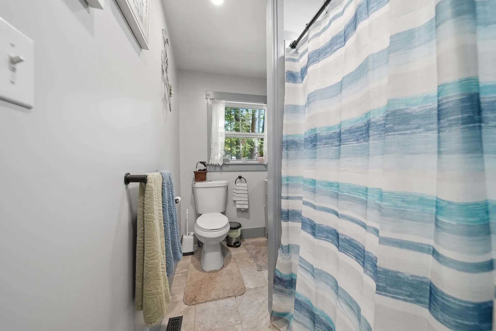 166 Cram Road Weare NH 03281