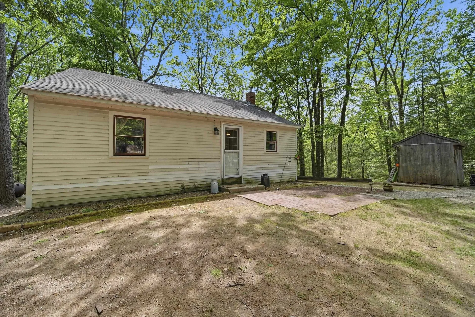 166 Cram Road Weare NH 03281