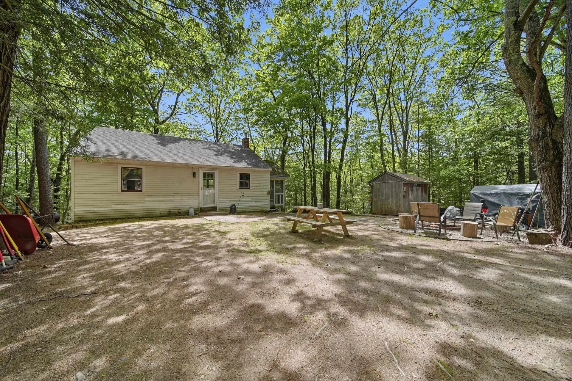 166 Cram Road Weare NH 03281