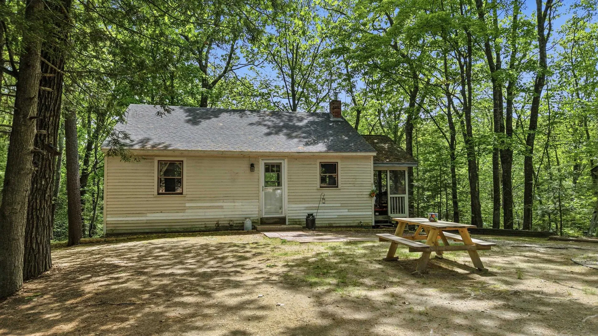 166 Cram Road Weare NH 03281
