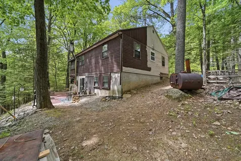166 Cram Road Weare NH 03281