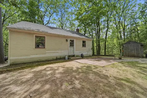 166 Cram Road Weare NH 03281