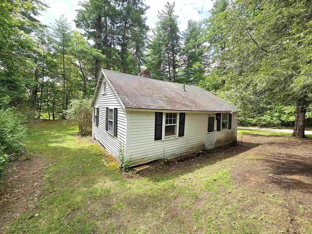 62 Boston Post Road Amherst NH 03031