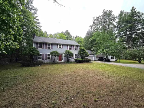62 Boston Post Road Amherst NH 03031