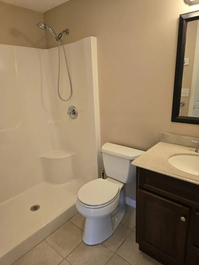 28 Owens Drive Swanzey NH 03446