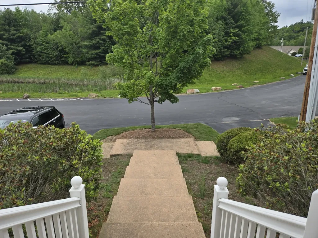 28 Owens Drive Swanzey NH 03446