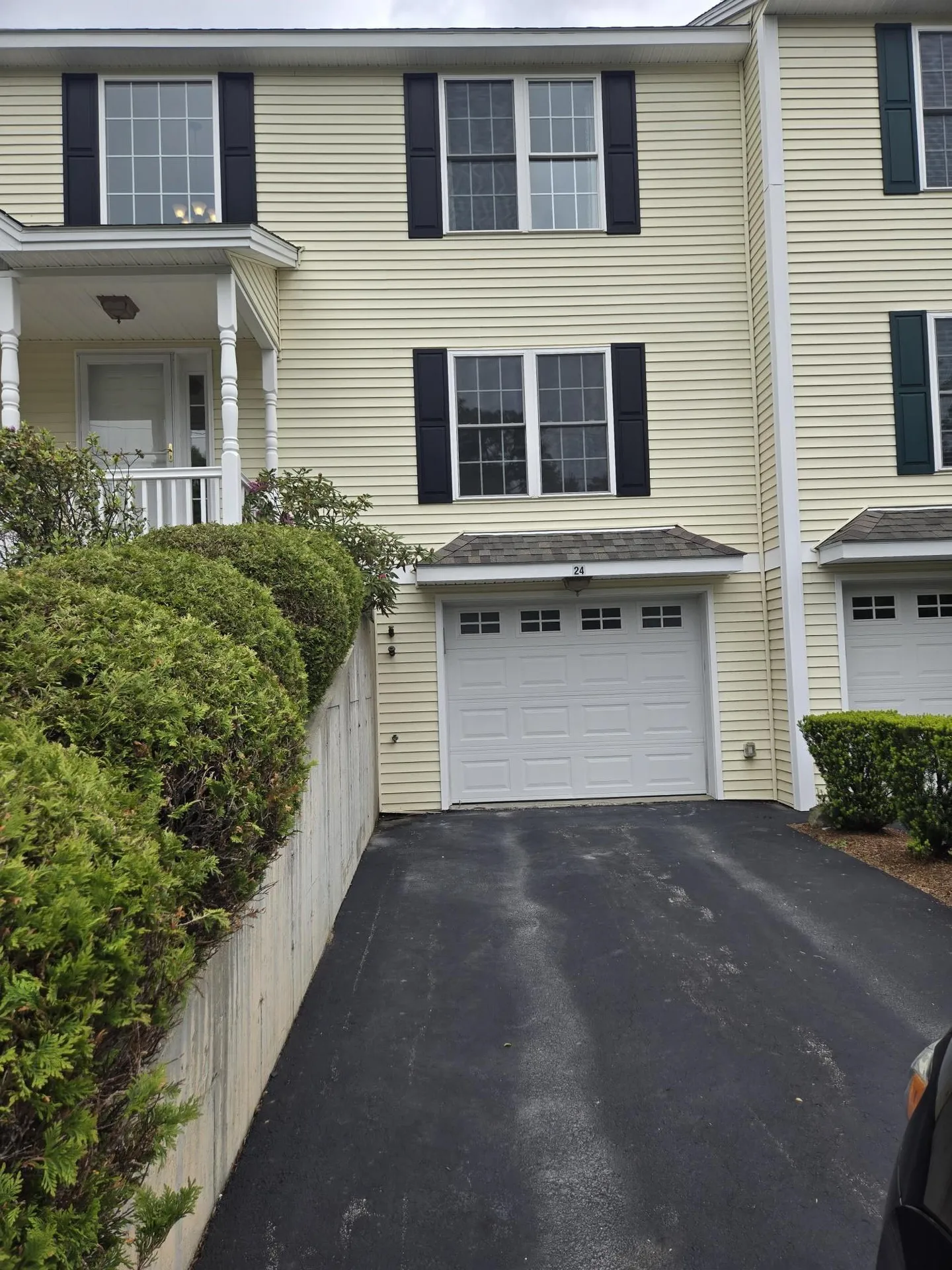 28 Owens Drive Swanzey NH 03446