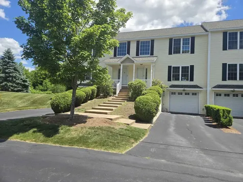 28 Owens Drive Swanzey NH 03446