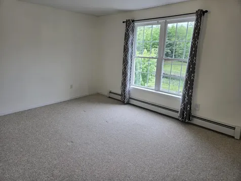 28 Owens Drive Swanzey NH 03446