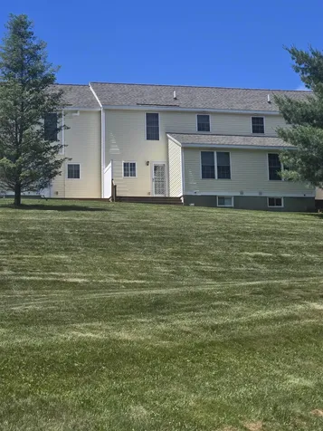 28 Owens Drive Swanzey NH 03446