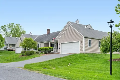 19 Wildersburg Common Barre Town VT 05641