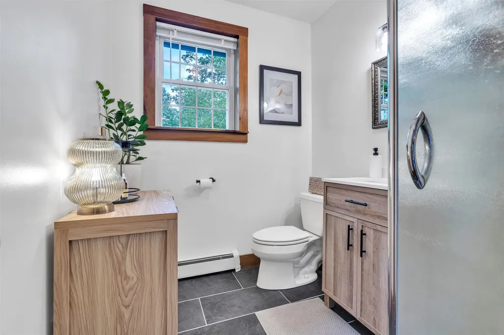 21 King's Row Hillsborough NH 03244