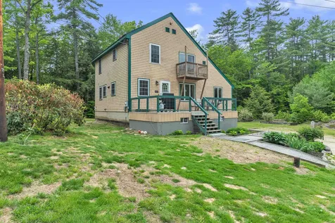 21 King's Row Hillsborough NH 03244