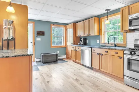 21 King's Row Hillsborough NH 03244