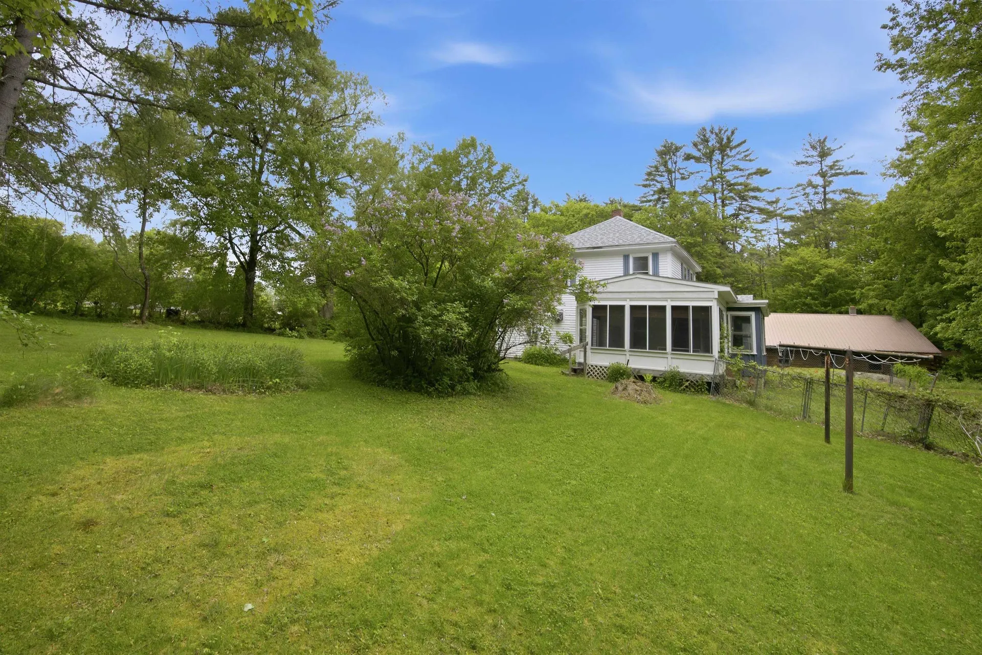 24 Sand Hill Road Hill NH 03243