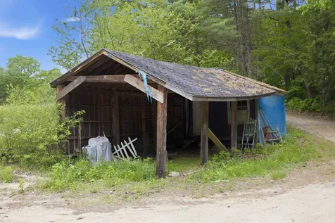 24 Sand Hill Road Hill NH 03243