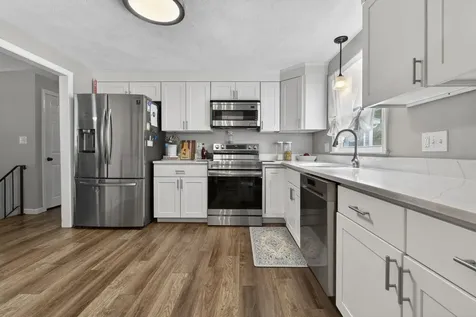 30 Amberwood Drive Atkinson NH 03811