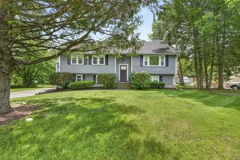 30 Amberwood Drive Atkinson NH 03811