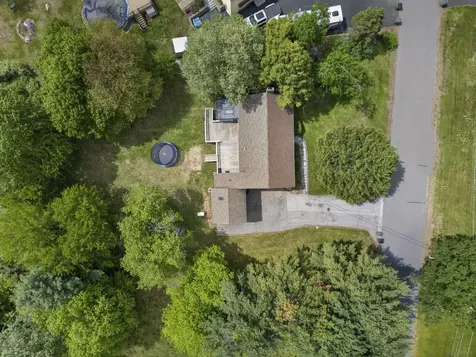 30 Amberwood Drive Atkinson NH 03811