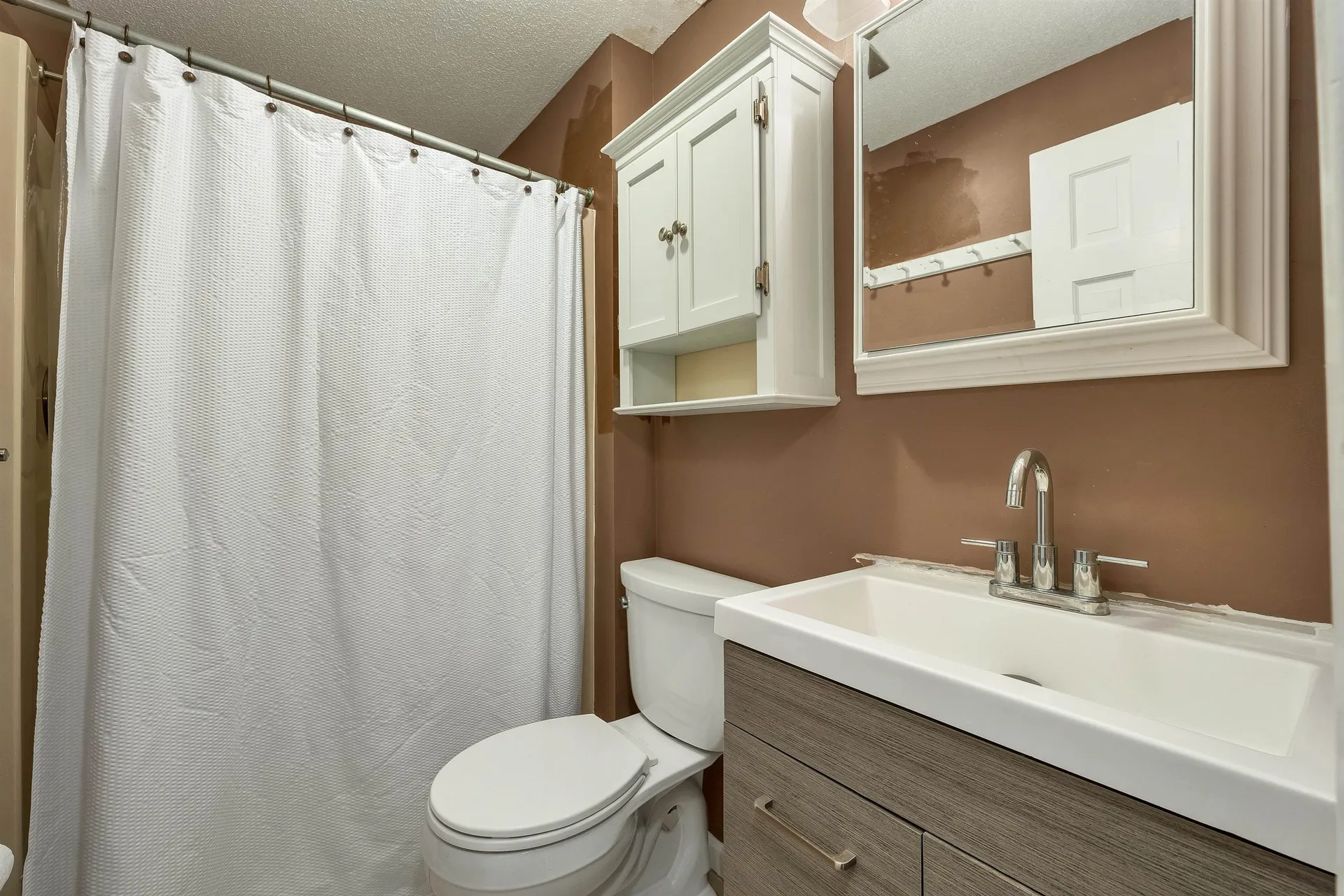 51 Stacey Circle Windham NH 03087