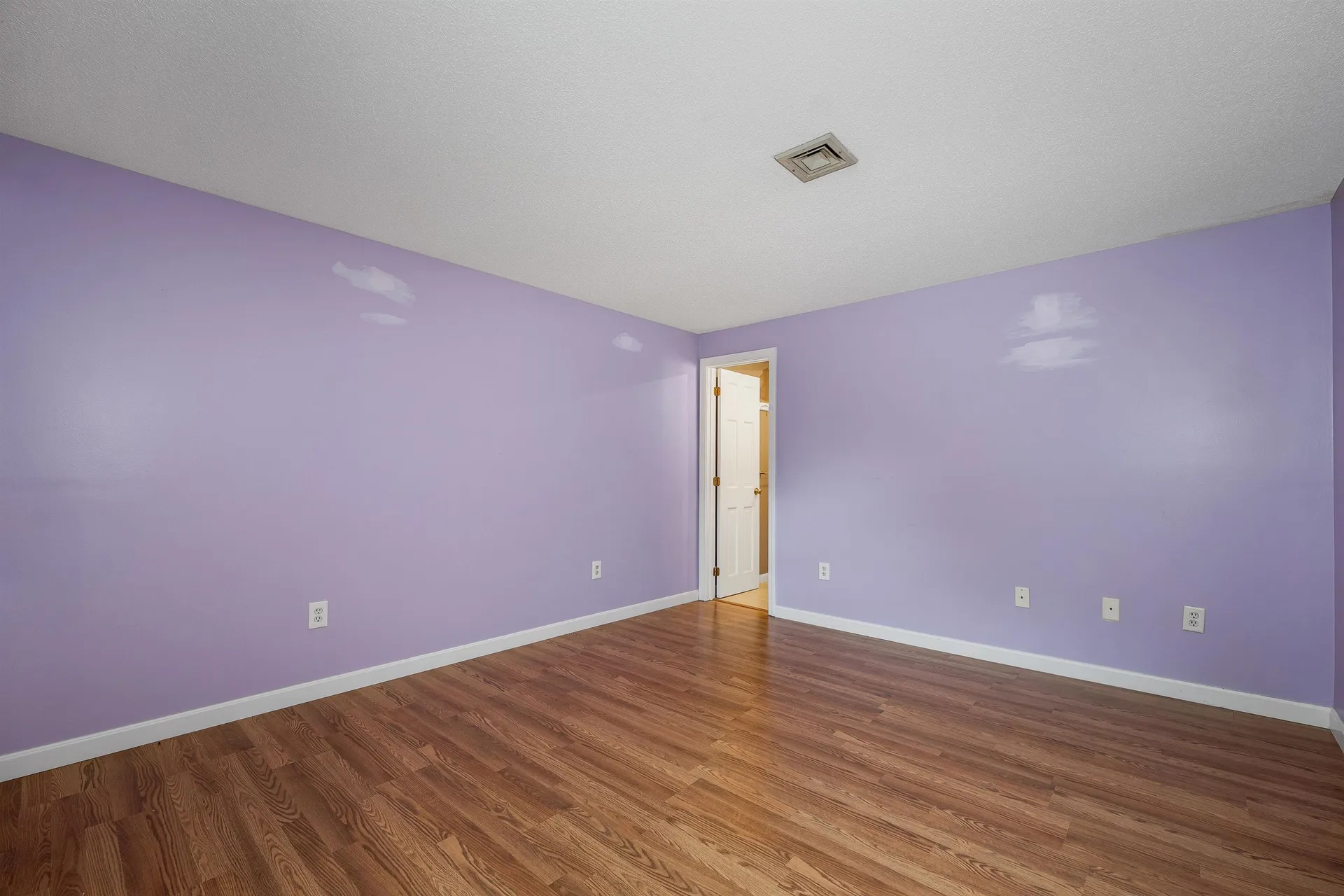 51 Stacey Circle Windham NH 03087