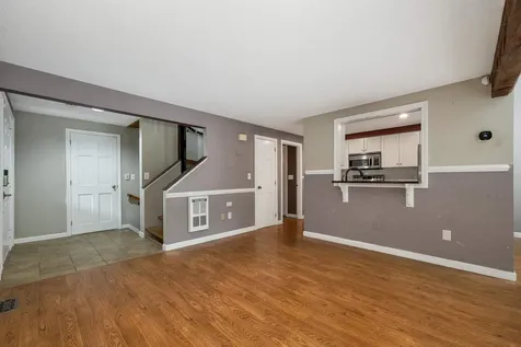 51 Stacey Circle Windham NH 03087
