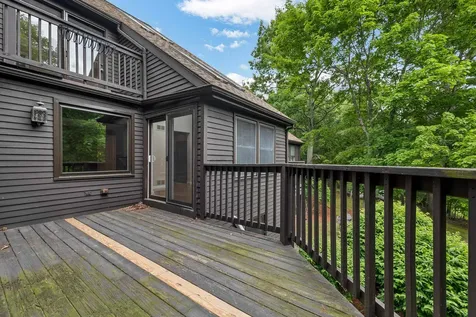 51 Stacey Circle Windham NH 03087