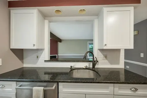 51 Stacey Circle Windham NH 03087
