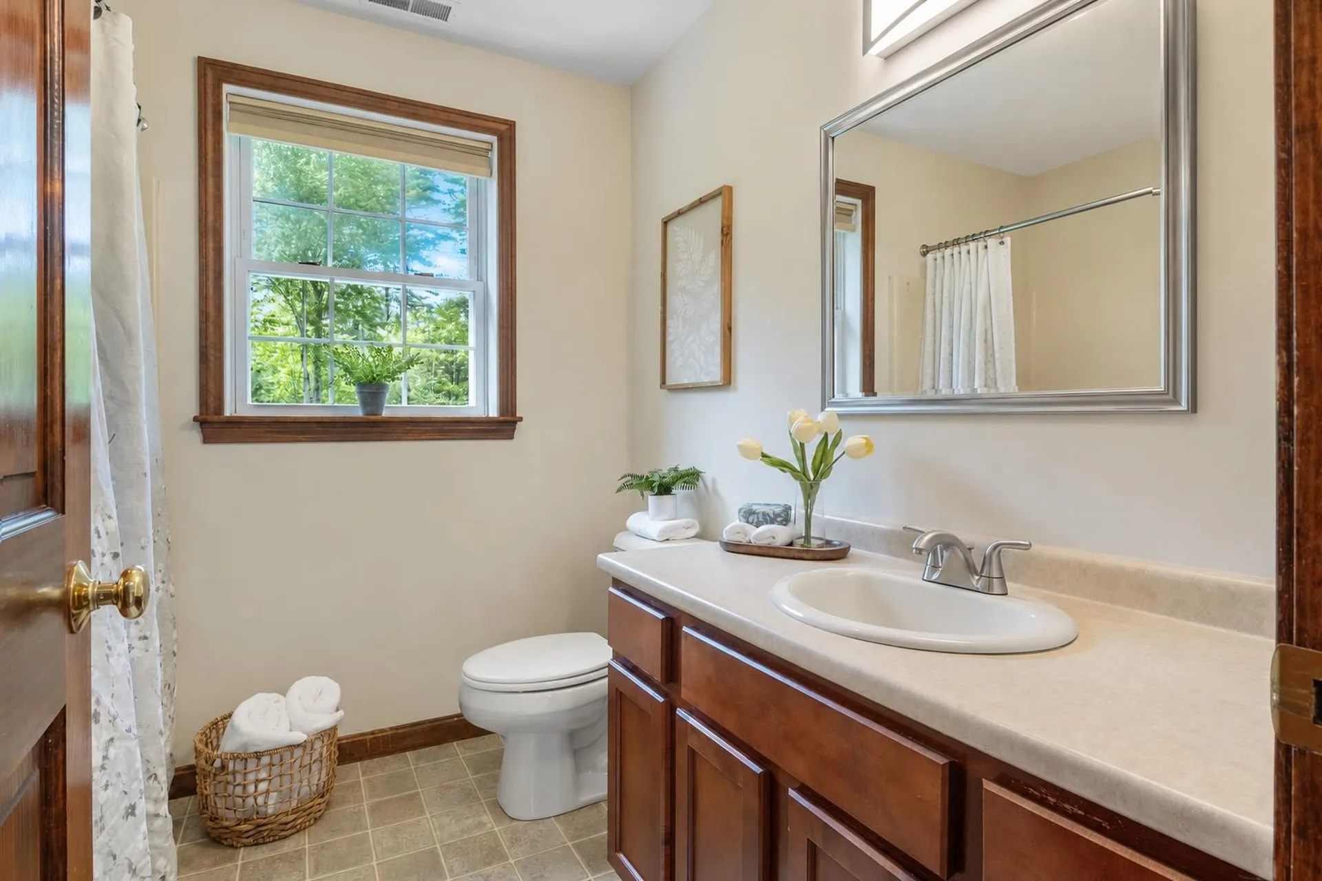 7 Westminster Lane Auburn NH 03032