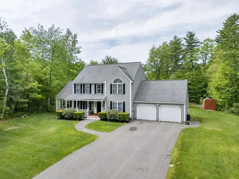 7 Westminster Lane Auburn NH 03032