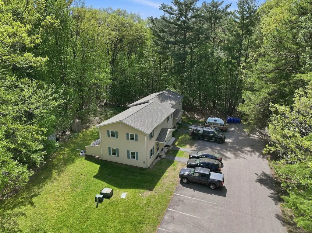 13 Kimberly Drive Essex Junction VT 05452
