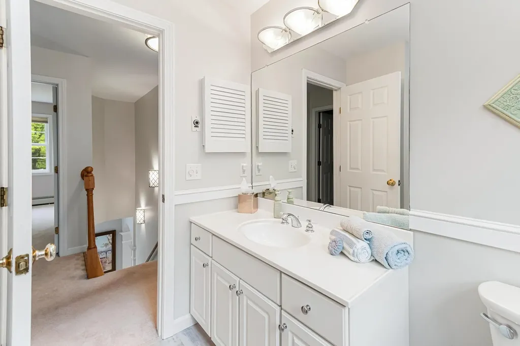 31 Barrett Lane Williston VT 05495