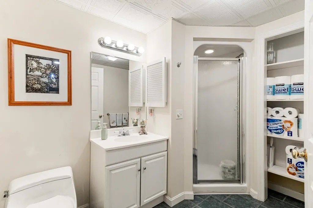 31 Barrett Lane Williston VT 05495