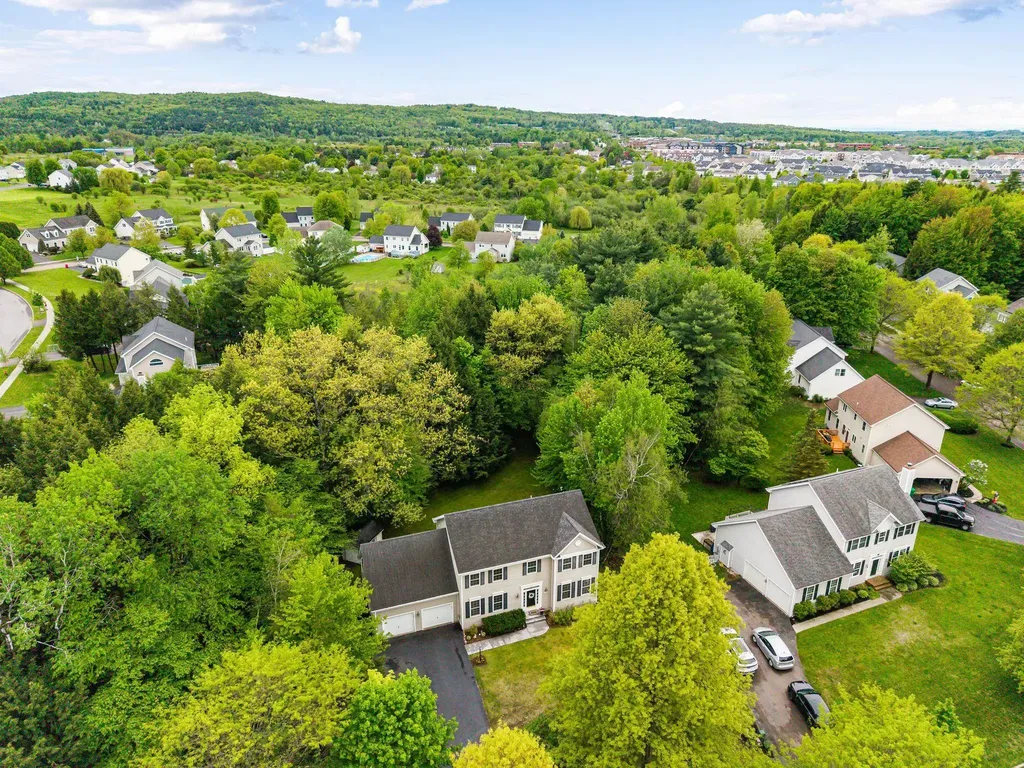 31 Barrett Lane Williston VT 05495