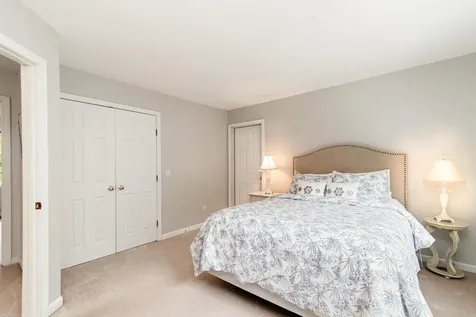 31 Barrett Lane Williston VT 05495