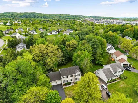 31 Barrett Lane Williston VT 05495