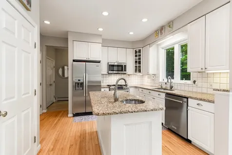 31 Barrett Lane Williston VT 05495