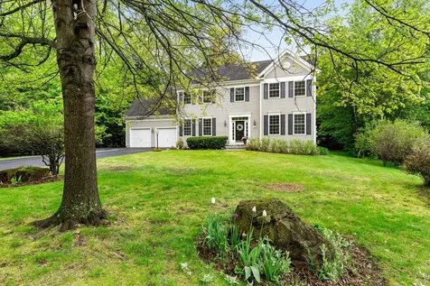 31 Barrett Lane Williston VT 05495